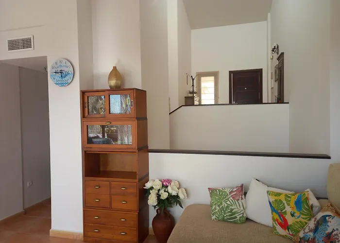Olivos Holiday Home