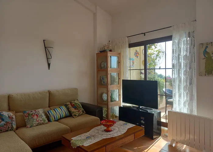 Olivos Holiday Home